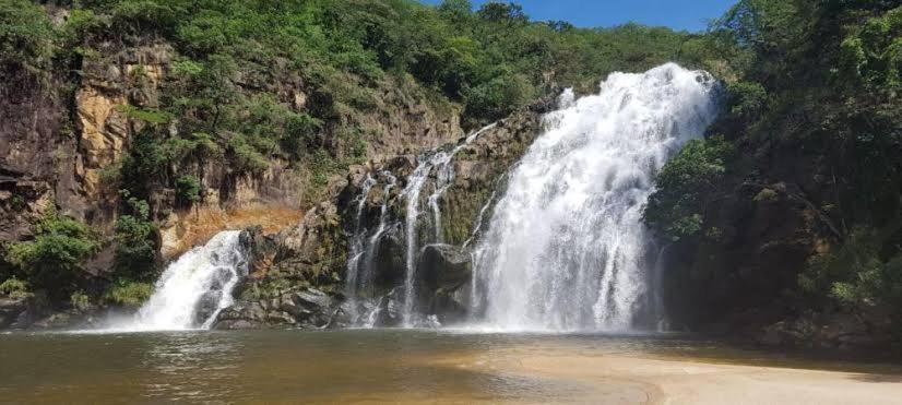 Pouso Oliveira Suites São João Batista do Glória Eksteriør billede